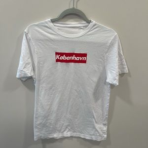Kobenhaven (Copenhagen) supreme T-shirt.
